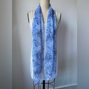 Rare Vintage Lauren By Ralph Lauren Blue & White Mosaic 100% Silk Oblong Scarf